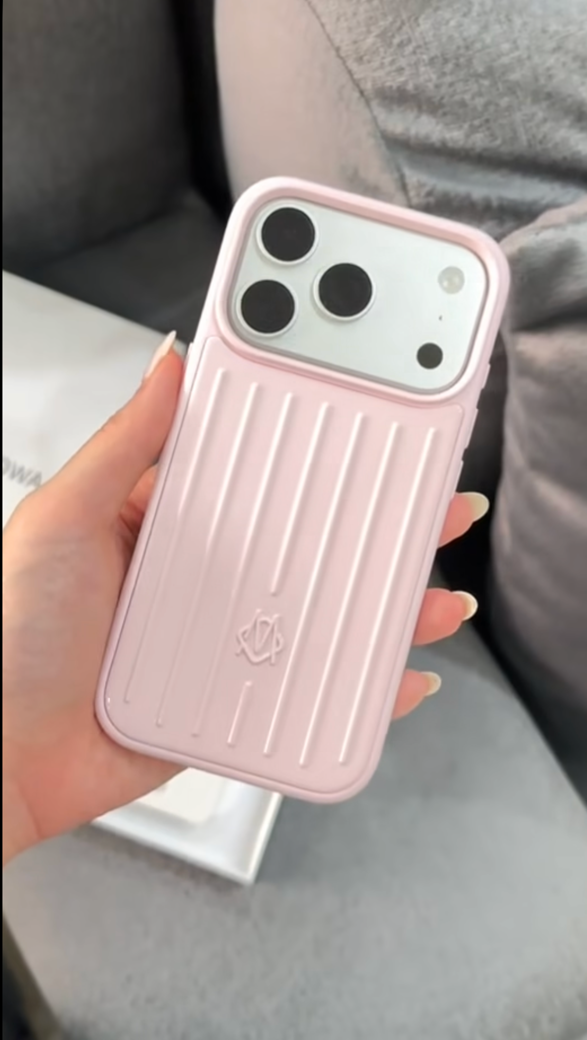 Rimowa Ballerina Pink Case for iPhone 17 Pro / Max