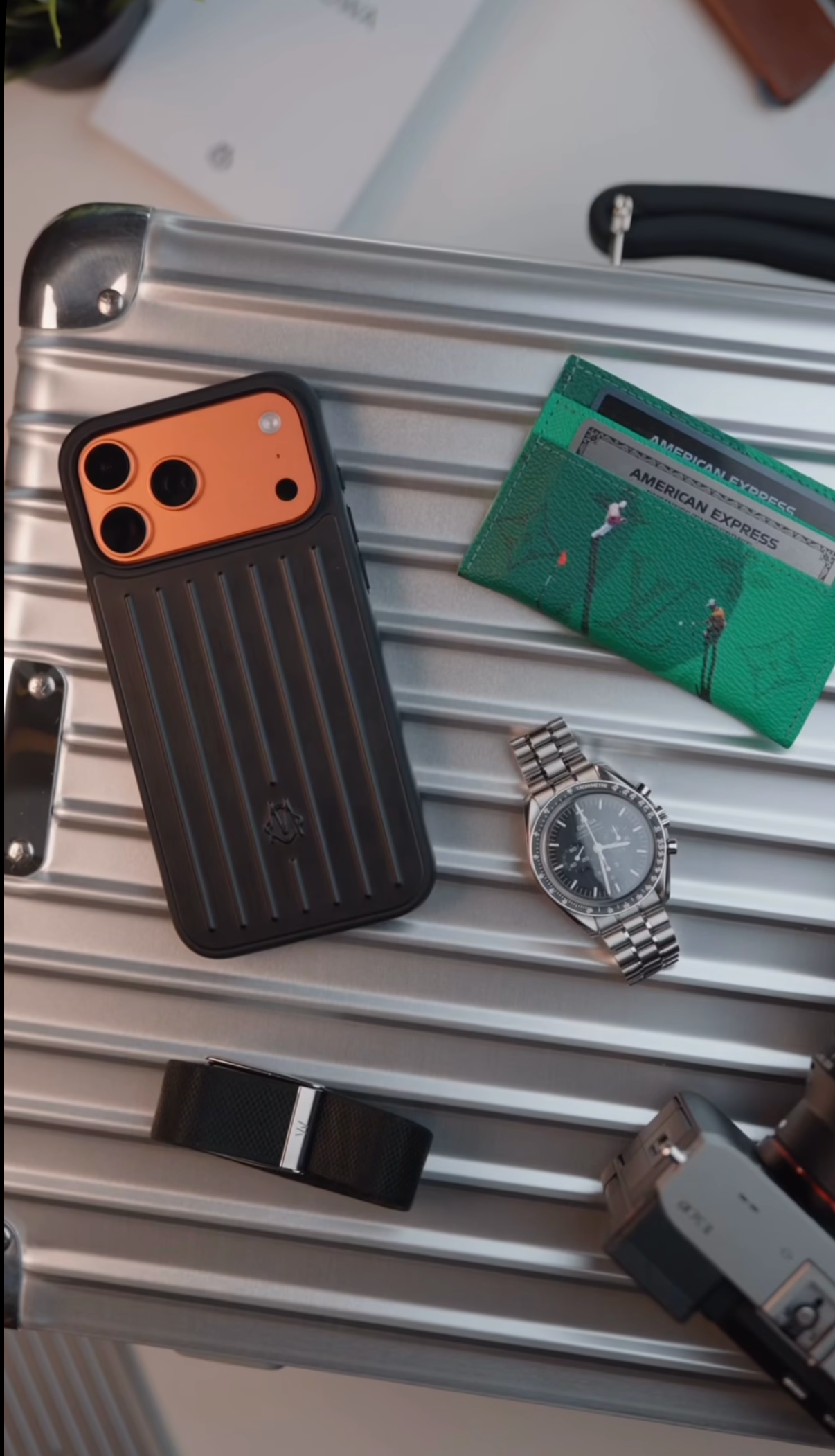 Rimowa Black Case for iPhone 17 Pro / Max