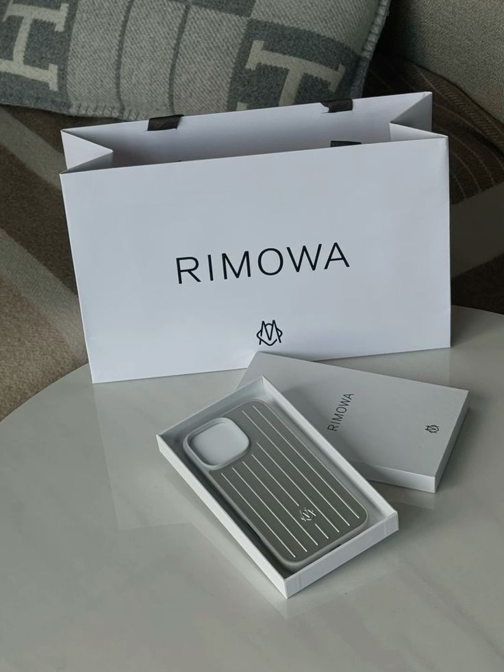 Rimowa Case For iPhone 16/15/14 Pro & Pro Max